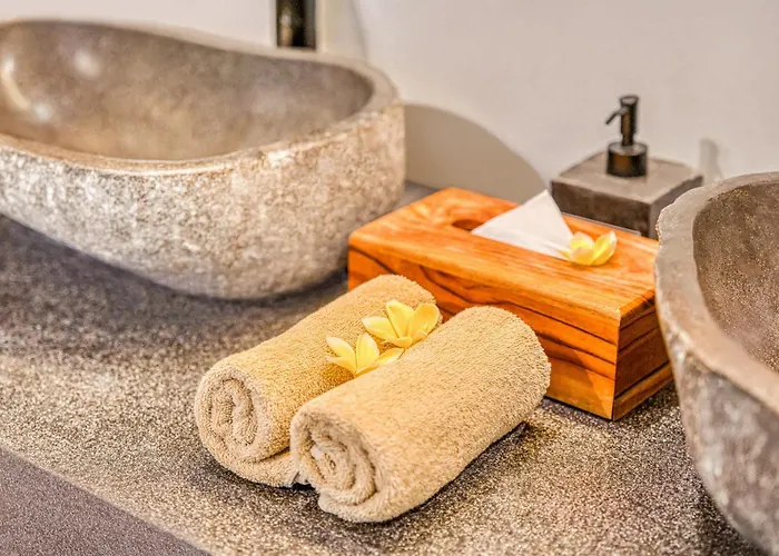 New York - 4 Bdr Pool Luxury Villa, Next To The Forge Bali ヴィラ スミニャック